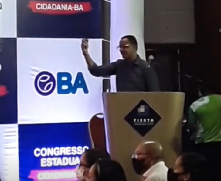 Já o vereador Joceval Rodrigues, presidente estadual do partido, contou que "não podemos continuar ver o governo do estado tentar resolver às carreiras o que não resolveu em 16 anos"