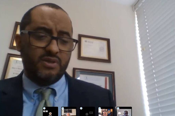 Arturo McFields Yescas, representante da Nicarágua na OEA, durante discurso em que fez ataques ao regime Ortega 