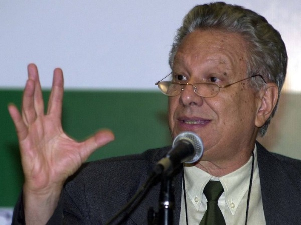 O engenheiro nuclear e físico, Luiz Pinguelli, foi presidente da Eletrobras entre 2003 e 2004 O engenheiro nuclear e físico, Luiz Pinguelli, foi presidente da Eletrobras entre 2003 e 2004