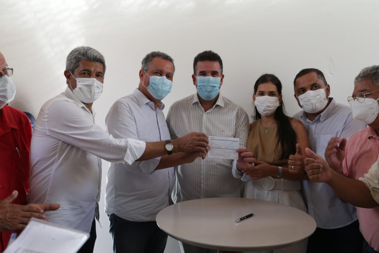 Prefeito de Jitaúna, Patrick Lopes, deixou o PP e se filiou ao Avante neste domingo (20)