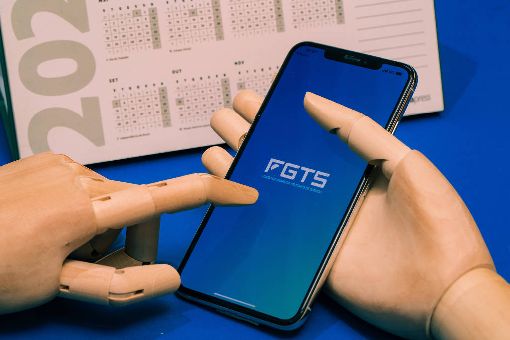 Caixa disponibilizou nesta sexta (8) a consulta ao saque extraordinário de até R$ 1.000 do FGTS, mas sistemas apresentaram falhas