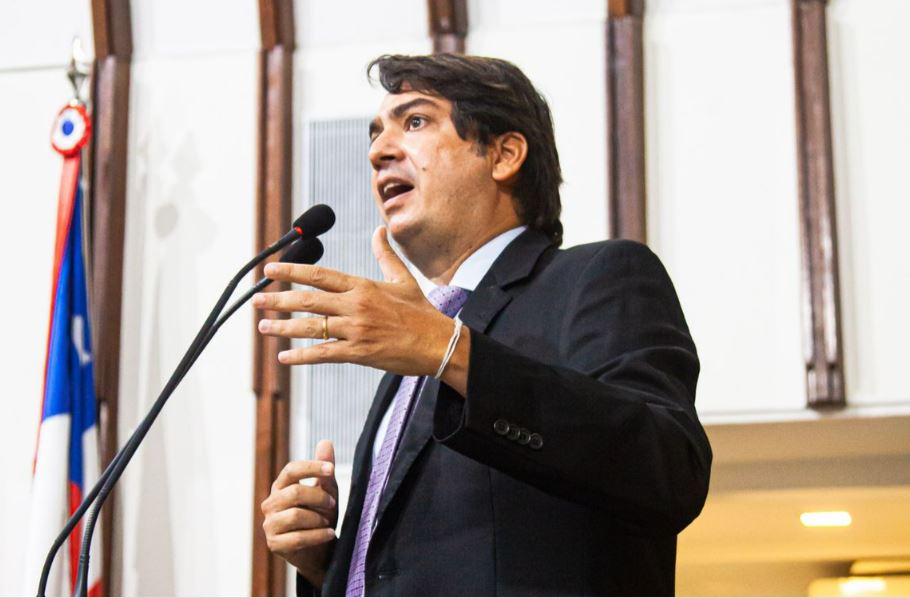 Deputado estadual Pedro Tavares (União Brasil)