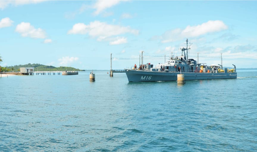 Os naufrágios controlados seguem recomendações dos órgãos ambientais e são feitos através de licitação