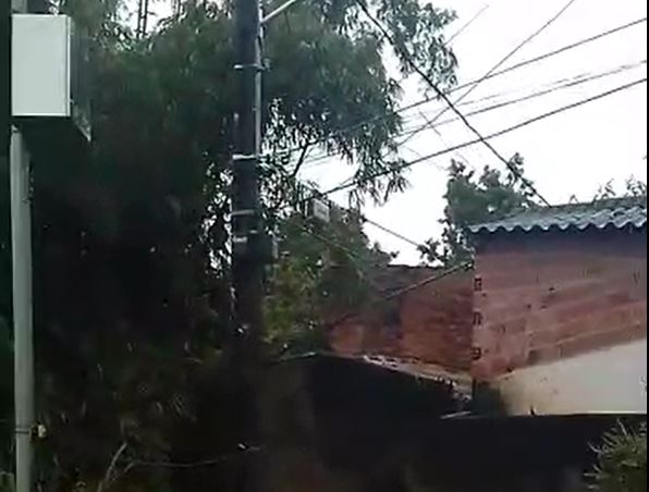 Sirene é acionada para avisar sobre risco de deslizamentos nesta segunda-feira (18), em Salvador