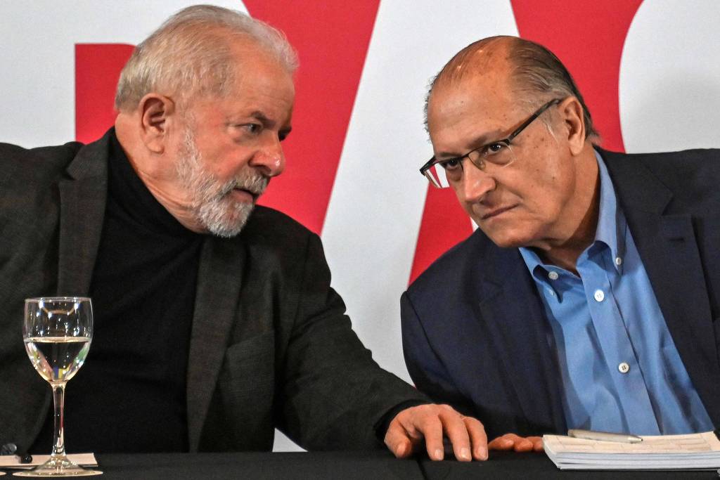 A sua assessoria, conforme publicou o Metro1, informou ainda que o ex-governador de São Paulo deve participar de toda a agenda ao lado de Lula