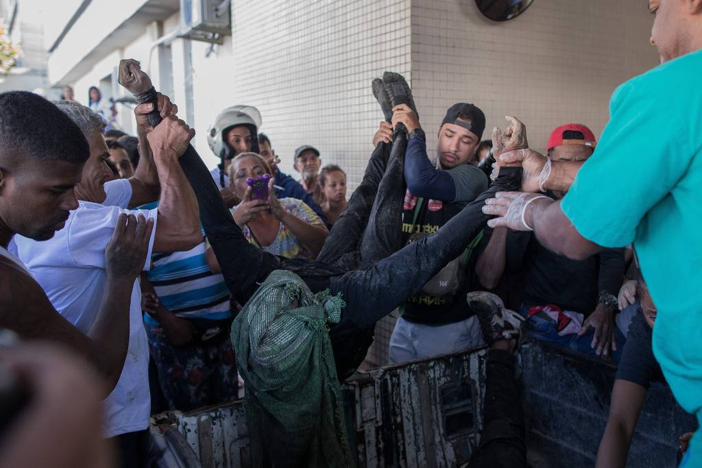 Presidente parabenizou policiais por 'neutralizar' criminosos ligados ao tráfico