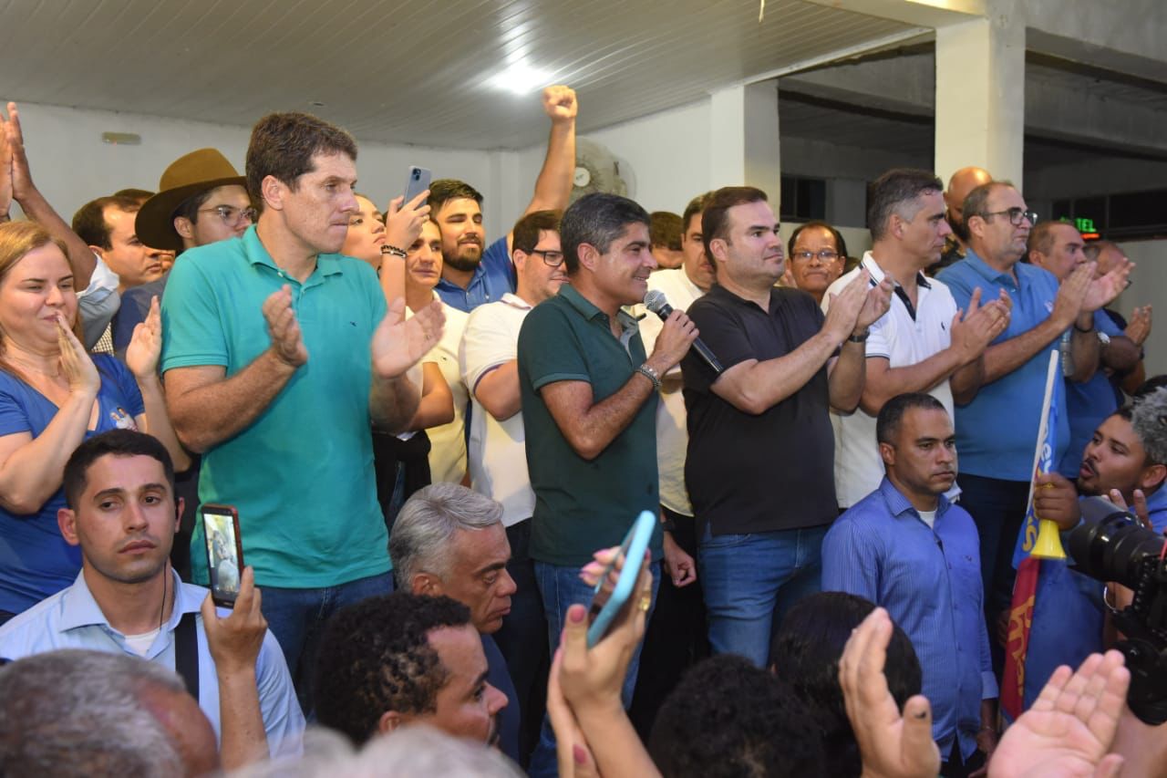 Neto foi recepcionado na cidade pelo prefeito Zé Cocá (PP); o pré-candidato ao Senado Cacá Leão (PP) também participou de toda a agenda Neto foi recepcionado na cidade pelo prefeito Zé Cocá (PP); o pré-candidato ao Senado Cacá Leão (PP) também participou de toda a agenda