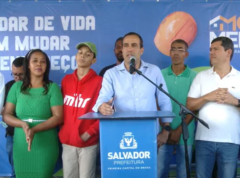 Bruno Reis durante entrega de obras do Morar Melhor em Canabrava, nesta quinta-feira (19) Bruno Reis durante entrega de obras do Morar Melhor em Canabrava, nesta quinta-feira (19)