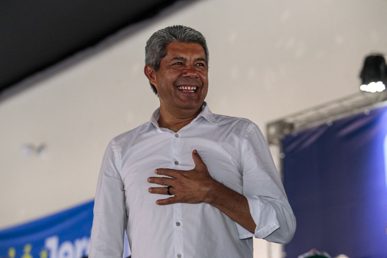 Pré-candidato ao Governo do Estado pelo PT, Jerônimo Rodrigues