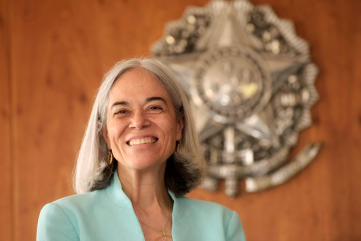 Maria Thereza de Assis Maria Thereza de Assis