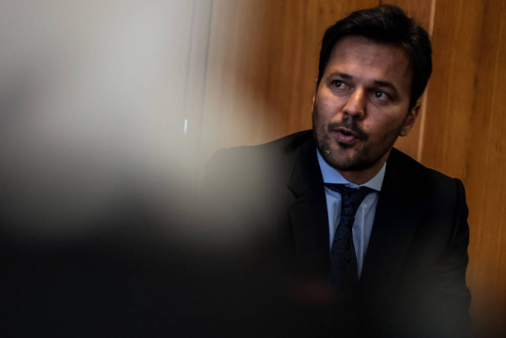 O ministro das Comunicações, Fábio Faria, concede entrevista em seu gabinete no Palácio do Planalto