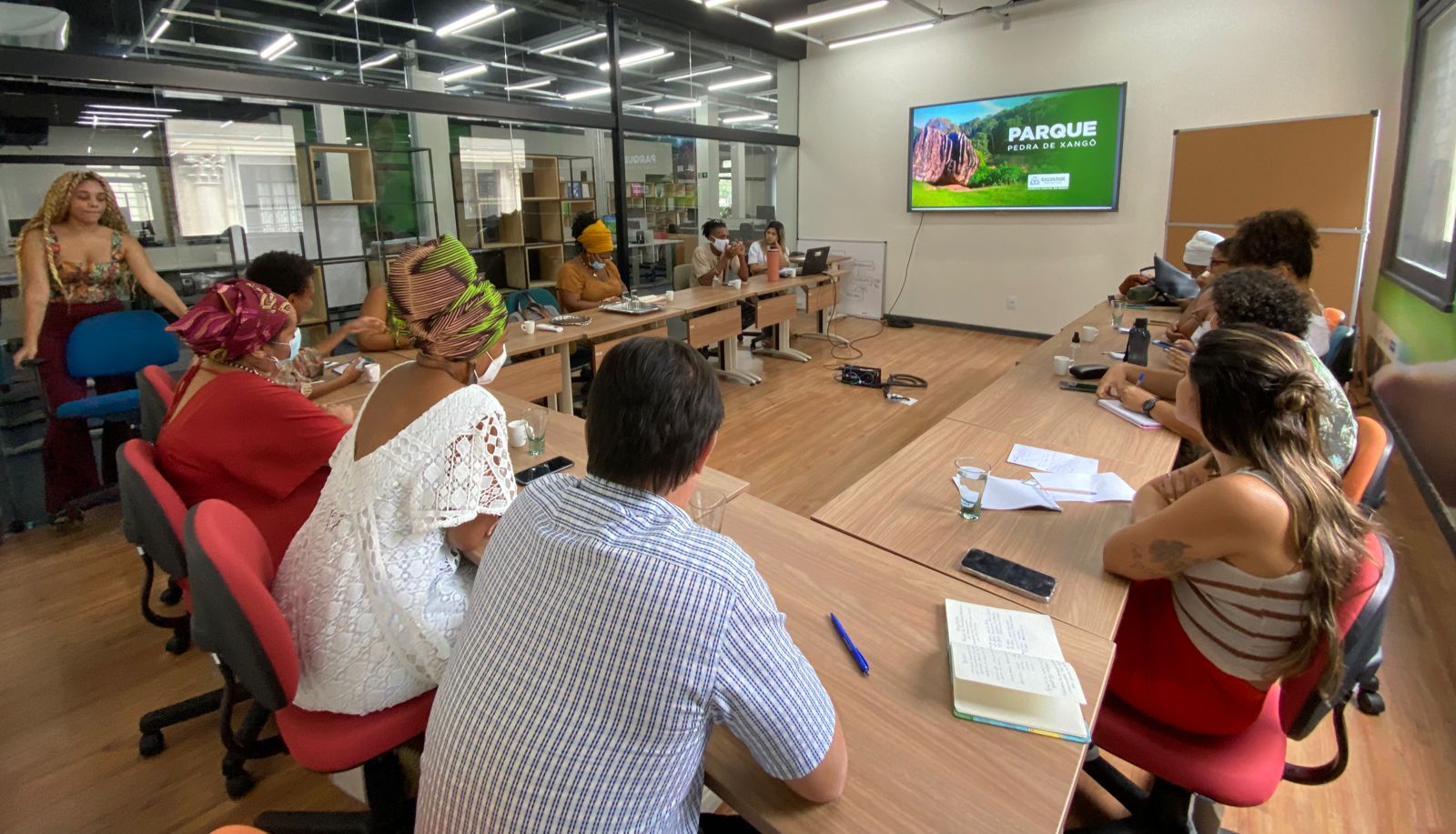 A reunião teve a presença da secretária municipal de Sustentabilidade e Resiliência (Secis), Marcelle Moraes