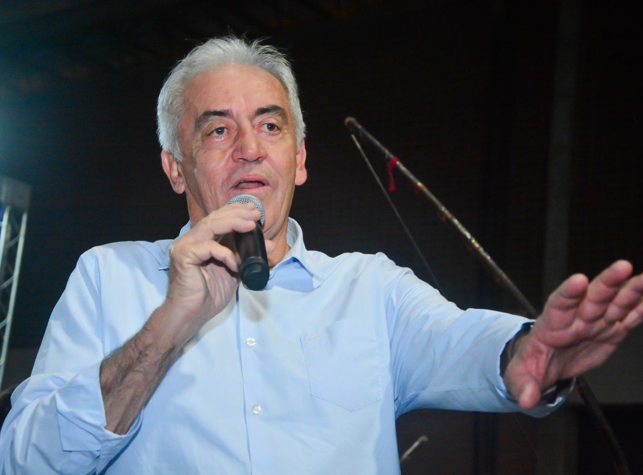 O senador Otto Alencar