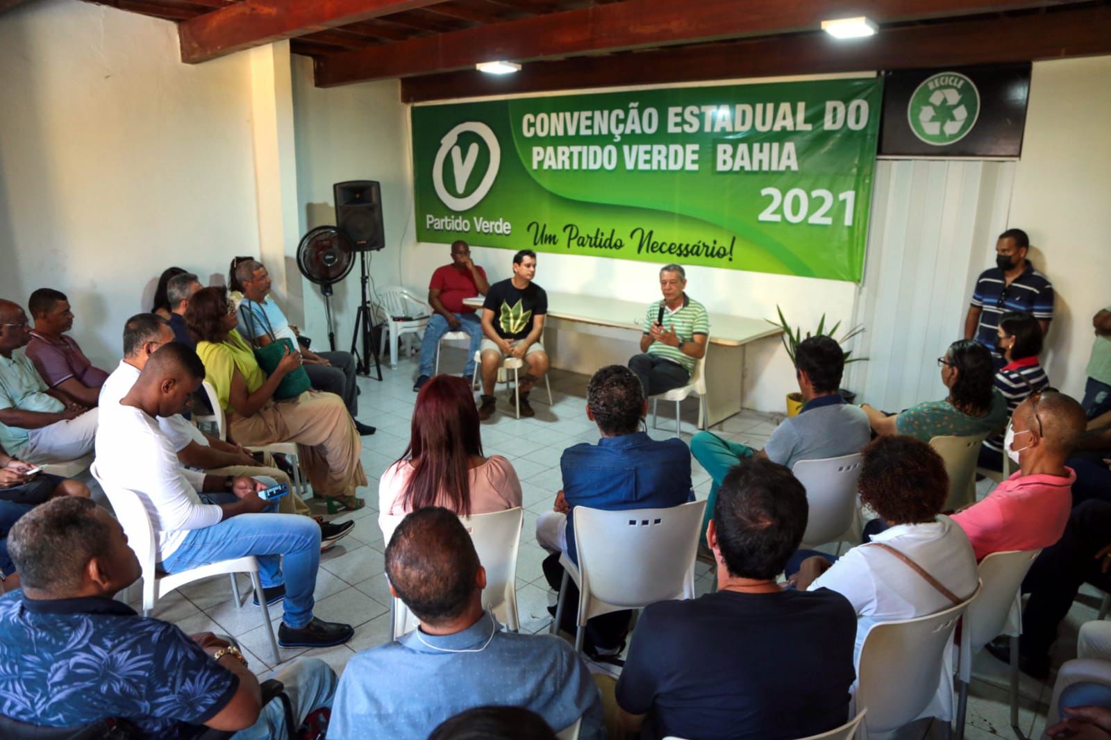 Plenária do Partido Verde discute brechas políticas na federação partidária 