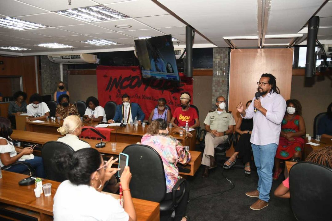 Kleber Rosa é pré-candidato ao governo da Bahia pelo PSOL Kleber Rosa é pré-candidato ao governo da Bahia pelo PSOL