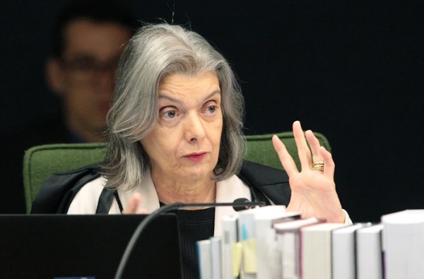 Ministra do Supremo Tribunal Federal (STF) Cármen Lúcia