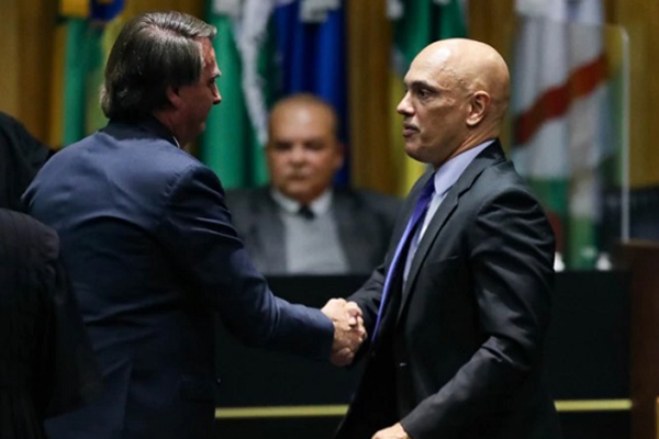 Presidente afirma que não se deve ‘temer’ os outros Poderes; Arthur Lira diz que desfecho do caso ‘vai deixar claro limite de cada Poder’ Presidente afirma que não se deve ‘temer’ os outros Poderes; Arthur Lira diz que desfecho do caso ‘vai deixar claro limite de cada Poder’