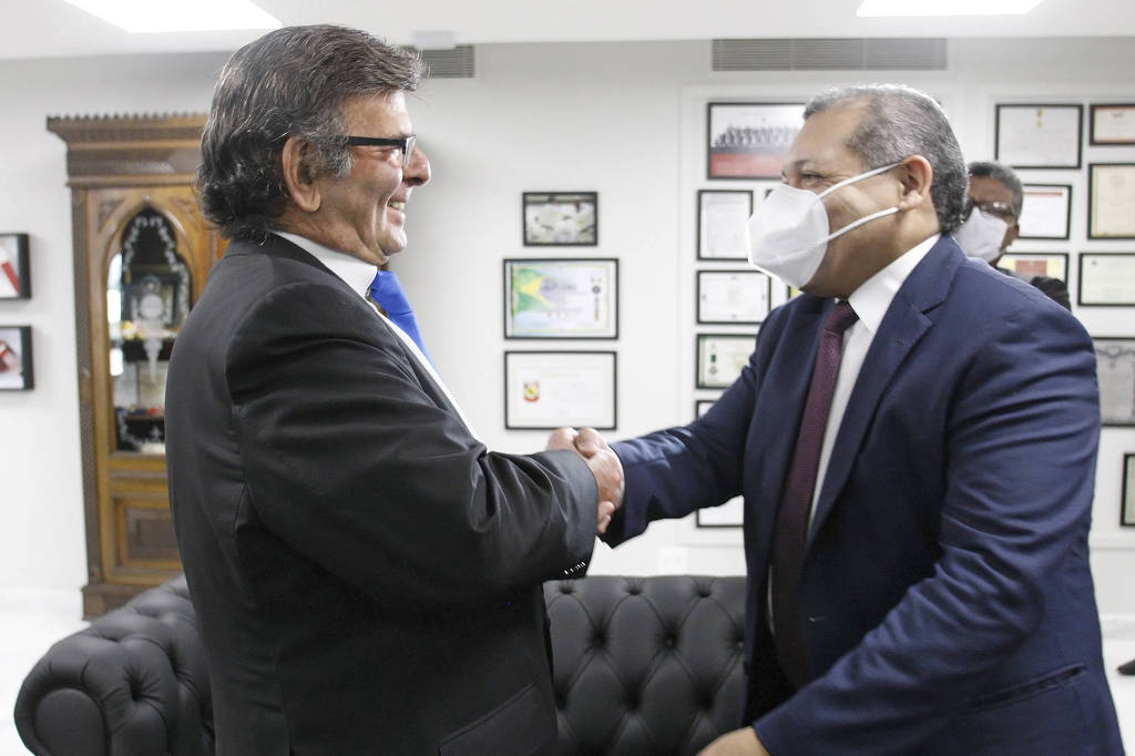 O presidente do STF, Luiz Fux, em audiência com Kassio Nunes Marques antes da posse dele como ministro do STF O presidente do STF, Luiz Fux, em audiência com Kassio Nunes Marques antes da posse dele como ministro do STF