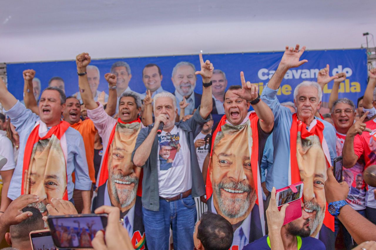 Senador esteve no PGP do Litoral Sul; ele afirmou que não há soberania enquanto houver fome, desemprego e inflação Senador esteve no PGP do Litoral Sul; ele afirmou que não há soberania enquanto houver fome, desemprego e inflação