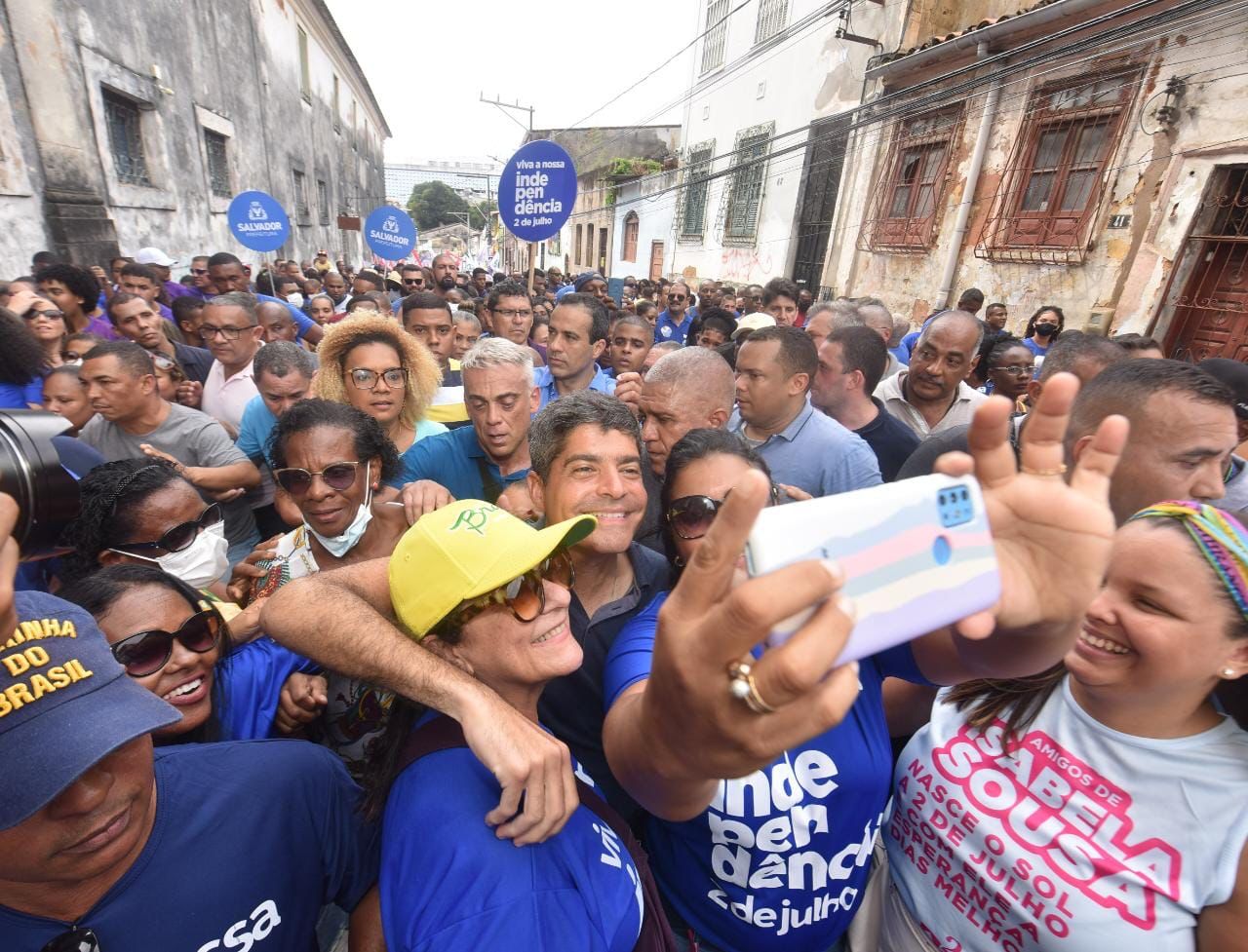 Na semana passada, o emedebista reapareceu publicamente, e alfinetou Neto e o prefeito de Salvador, Bruno Reis