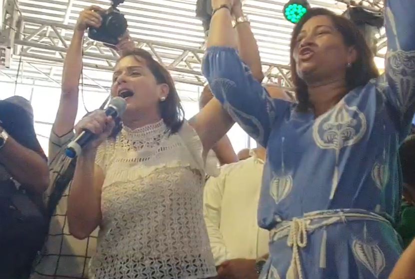 Lorena Brandão (PL) discursa ao lado da candidata a vice-governadora Leonídia Umbelina (PMB), na Convenção do PL Lorena Brandão (PL) discursa ao lado da candidata a vice-governadora Leonídia Umbelina (PMB), na Convenção do PL