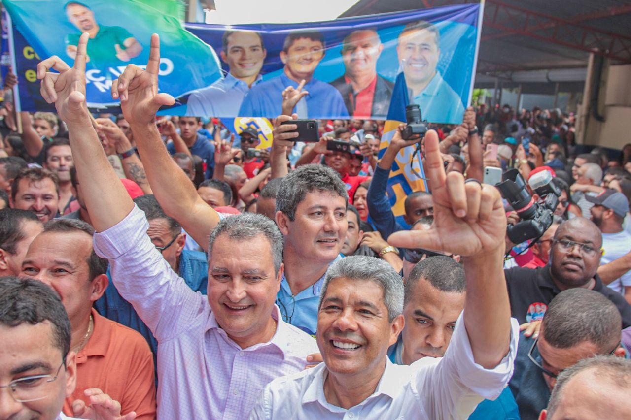 Rui Costa, ao lado de Jerônimo Rodrigues e Geraldo Jr, participou do PGP em Ribeira do Pombal