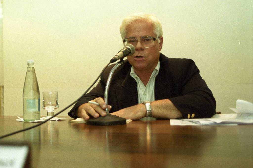 Sergio Paulo Rouanet, diplomata e ensaísta que foi secretário da Cultura e morreu neste domingo Sergio Paulo Rouanet, diplomata e ensaísta que foi secretário da Cultura e morreu neste domingo