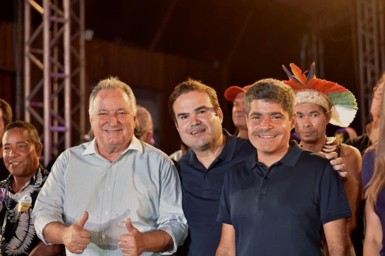 Ronaldo Carletto, Cacá Leão e ACM Neto