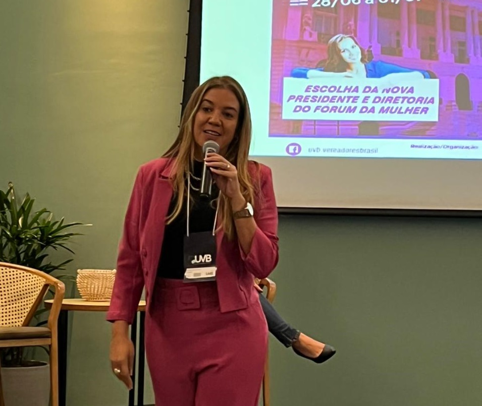 Durante palestra no Rio de Janeiro, presidente licenciada da UVB defendeu ampliação da representação feminina na política