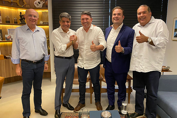 ACM Neto recebe apoio do prefeito de Milagres, Cezar de Aderio (PP)