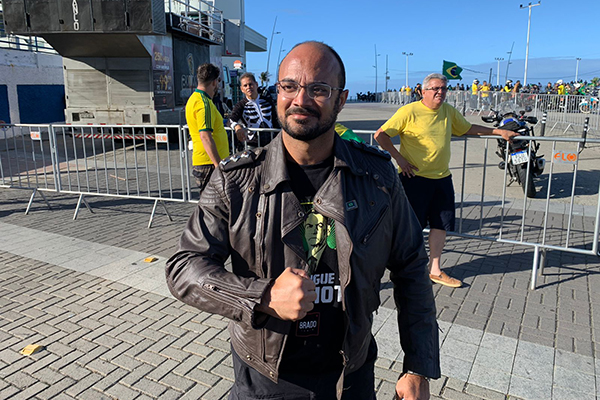 O pedido dos aliados de Bolsonaro está relacionado ao Projeto de Lei das Fake News, atualmente em tramitação na Câmara dos Deputados