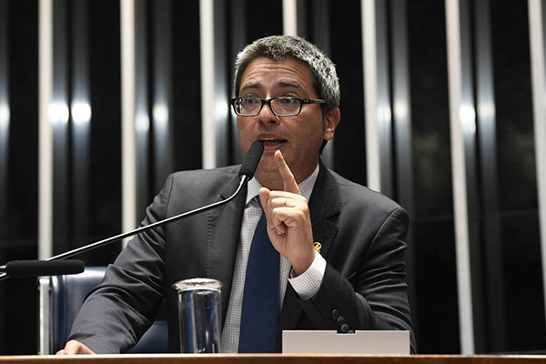Líder do governo no Senado, senador Carlos Portinho (PL-RJ) 