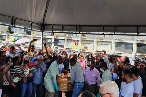 Enterro do ex-prefeito de Itabuna Fernando Gomes