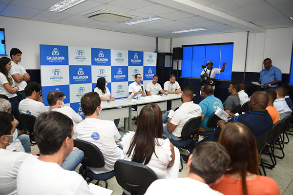 Gabinete da Prefeitura em Ação no Subúrbio