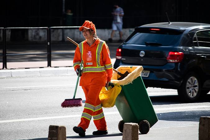 Jornada dos profissionais de limpeza será de 36 horas semanais