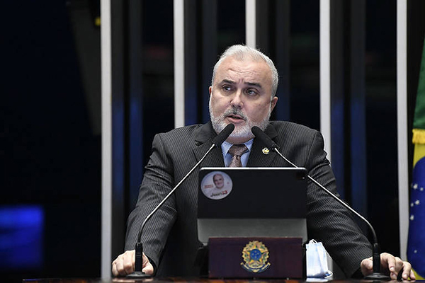 Imagem de Indicado para Petrobras, Prates diz que se desligará de empresas do setor de petróleo