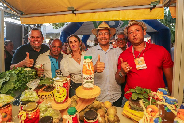Jerônimo Rodirgues e Geraldo Jr em Itapetinga