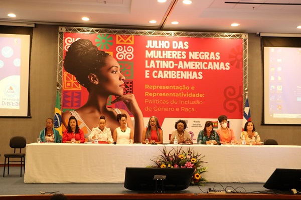 Ato da Comissão dos Direitos da Mulher da Assembleia Legislativa