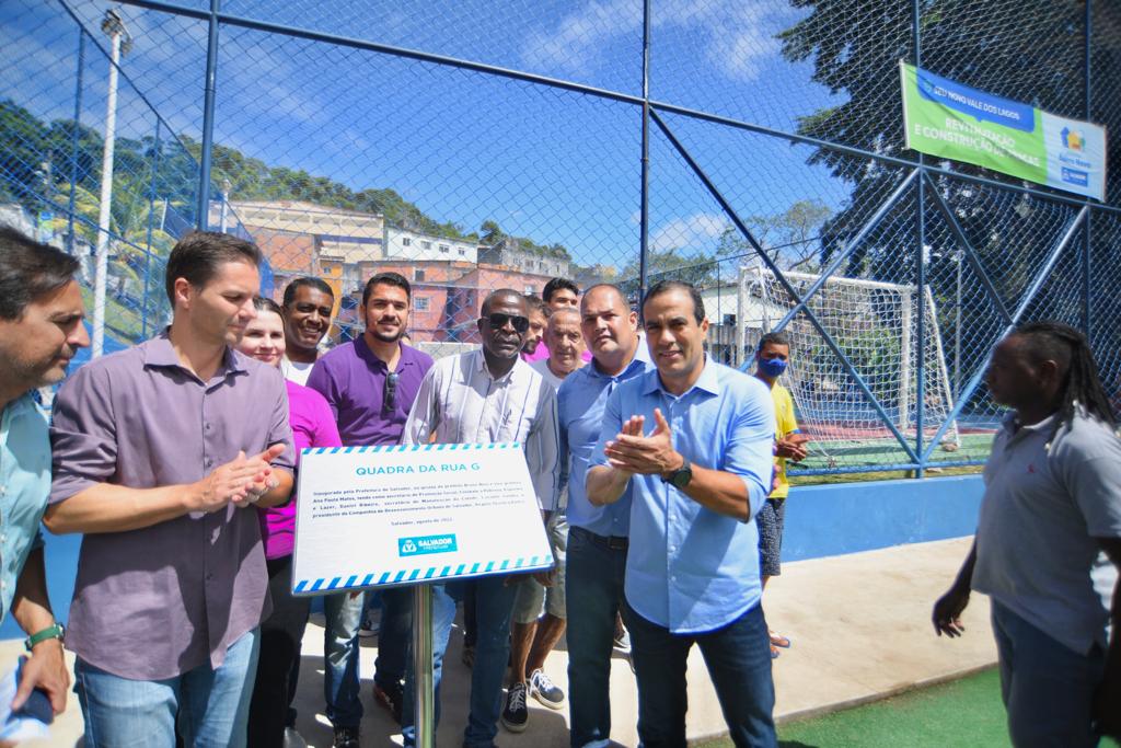 Prefeito Bruno Reis realizou a entrega de equipamentos nesta segunda-feira (15)