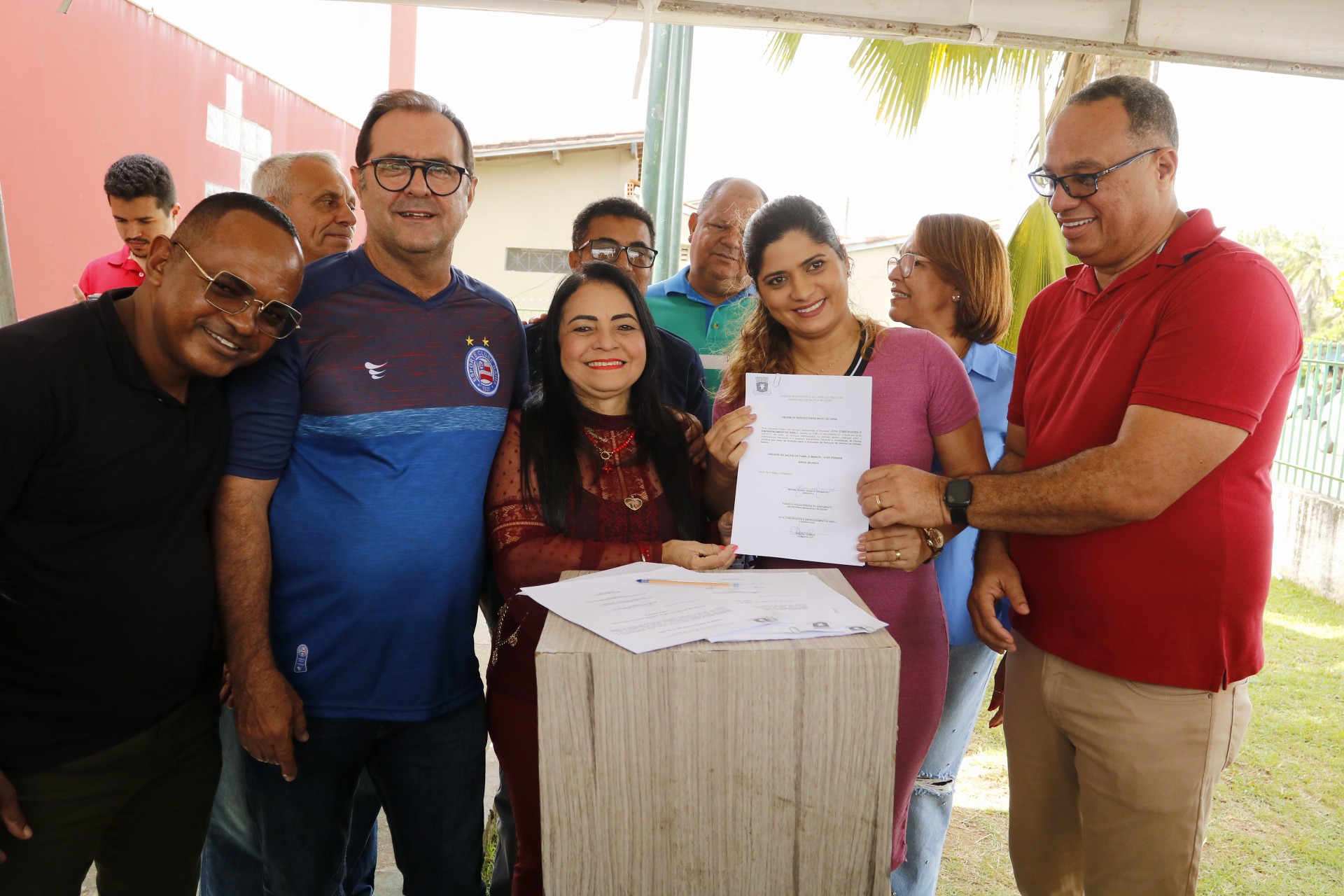 O ato de assinatura foi realizado na USF Antônio Carlos Rodrigues O ato de assinatura foi realizado na USF Antônio Carlos Rodrigues