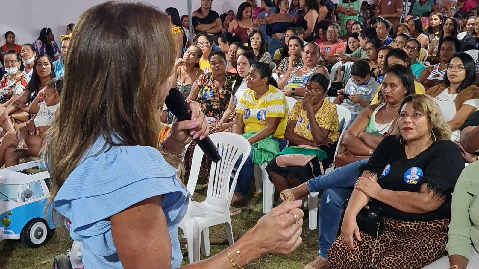 Foram realizados encontros nas cidades de Itabuna, Uruçuca e Ibicaraí, com a participação de centenas de mulheres