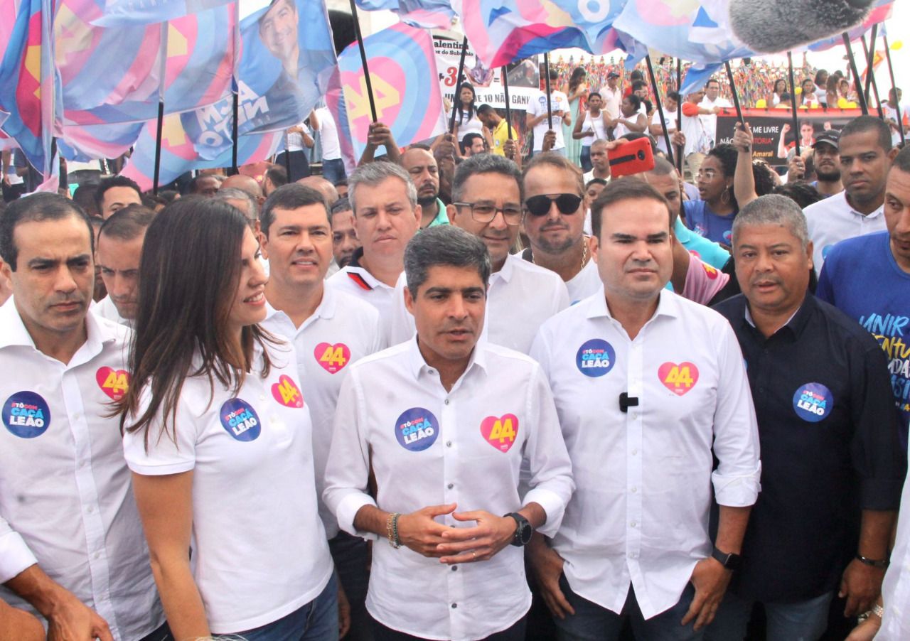 Ana Coelho é alvo de duas ações na Justiça Eleitoral por ainda constar como diretora da TV Aratu no quadro de sócios e administradores da empresa