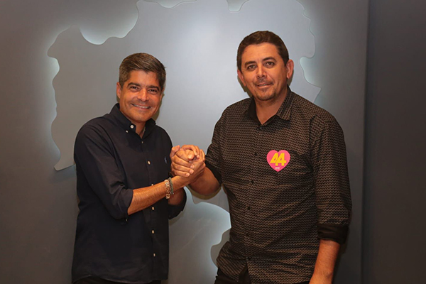 ACM Neto e o prefeito de Adustina, Paulo Sérgio Oliveira