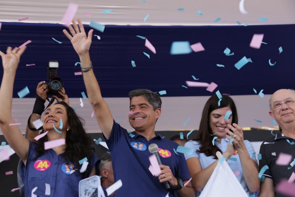 ACM Neto em evento político na região Oeste da Bahia