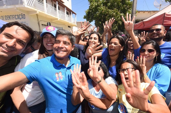 O candidato a governador ACM Neto (União Brasil) em São Félix do Coribe