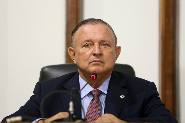 Presidente do Parlamento baiano, deputado Adolfo Menezes (PSD)