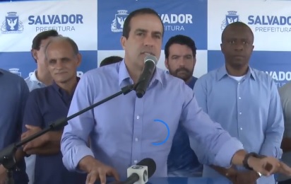 A fala do prefeito foi feita na manhã desta quarta durante entrega da obra de drenagem e pavimentação da Via Bronze, que liga Valéria e a BR-324