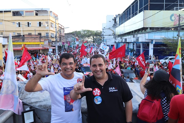 Davidson Magalhães e Éden Valadares
