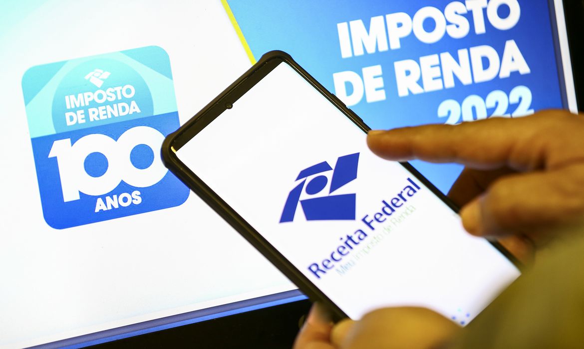 Prazo para declarar o Imposto de Renda 2023 vai de 15 de março a 31 de maio