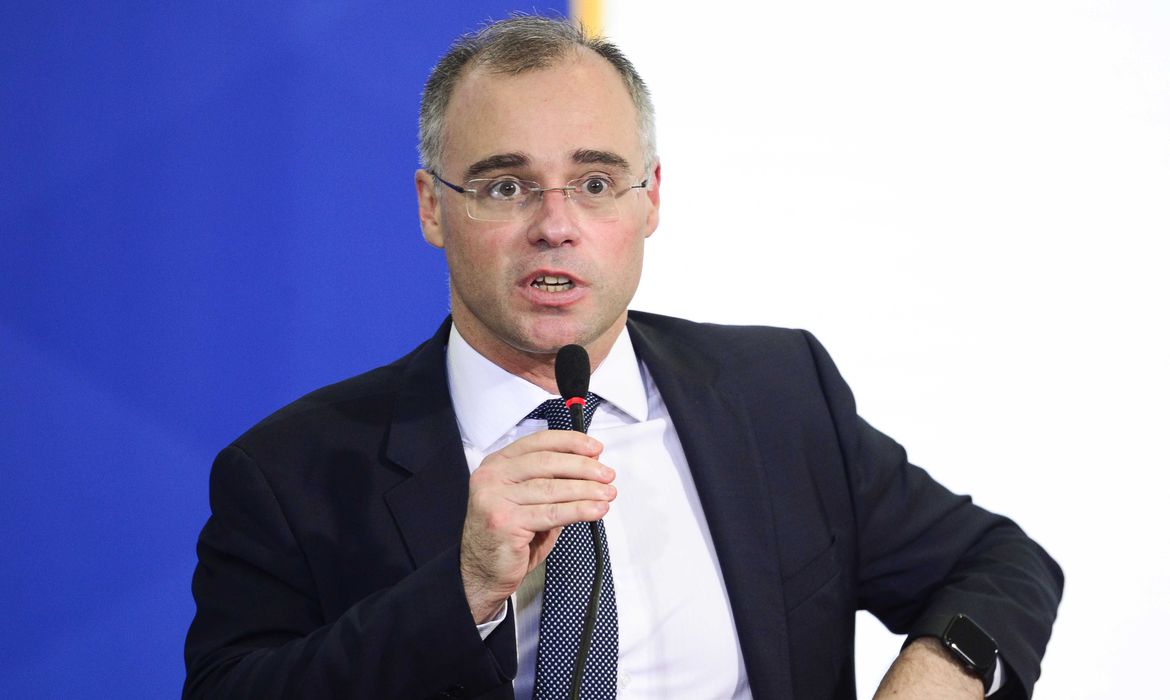 André Mendonça